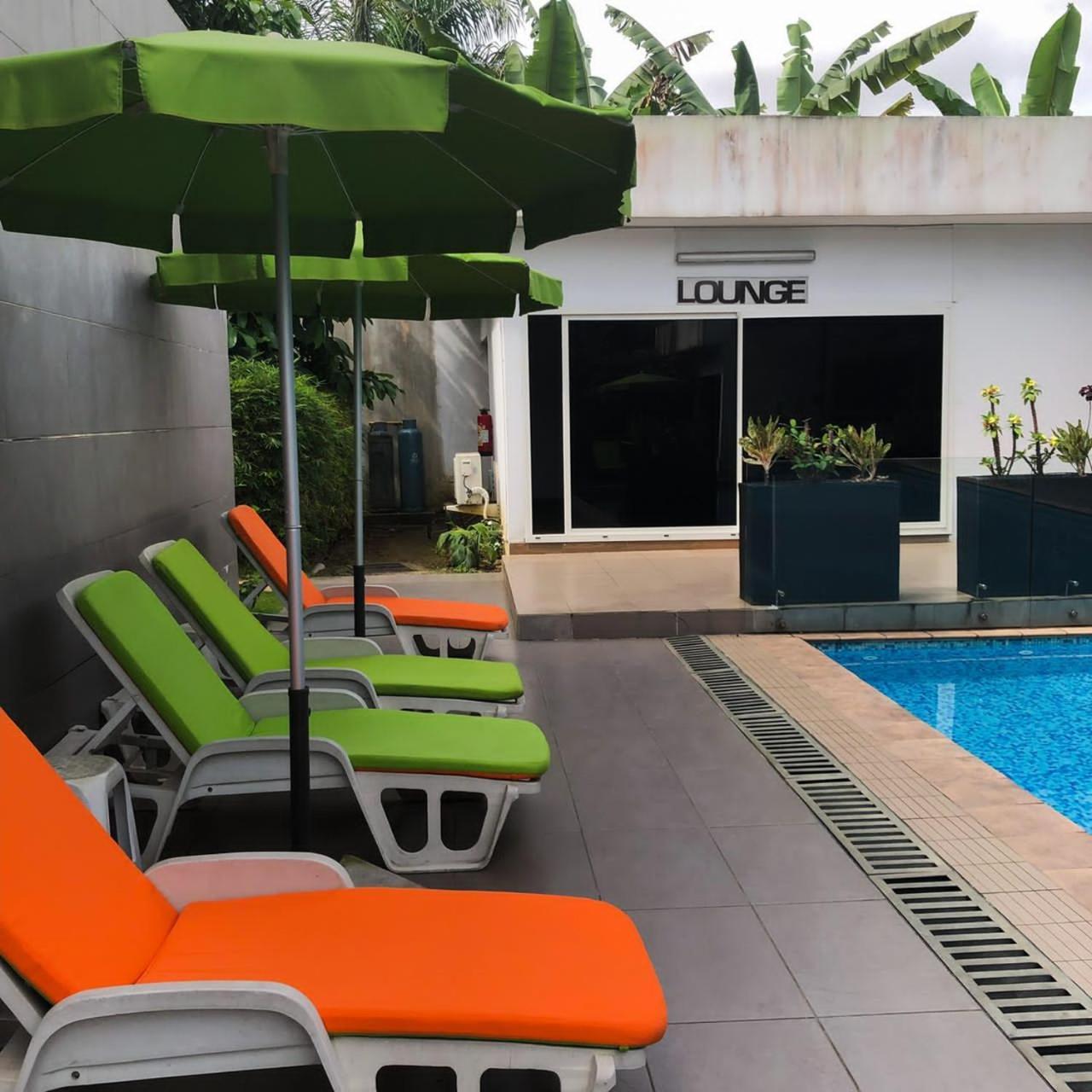 Residence Achenbach Abidjan Bagian luar foto