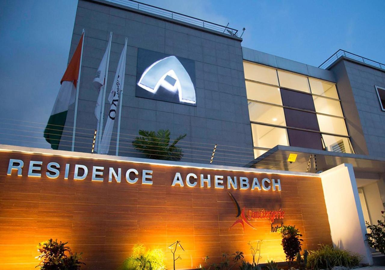 Residence Achenbach Abidjan Bagian luar foto