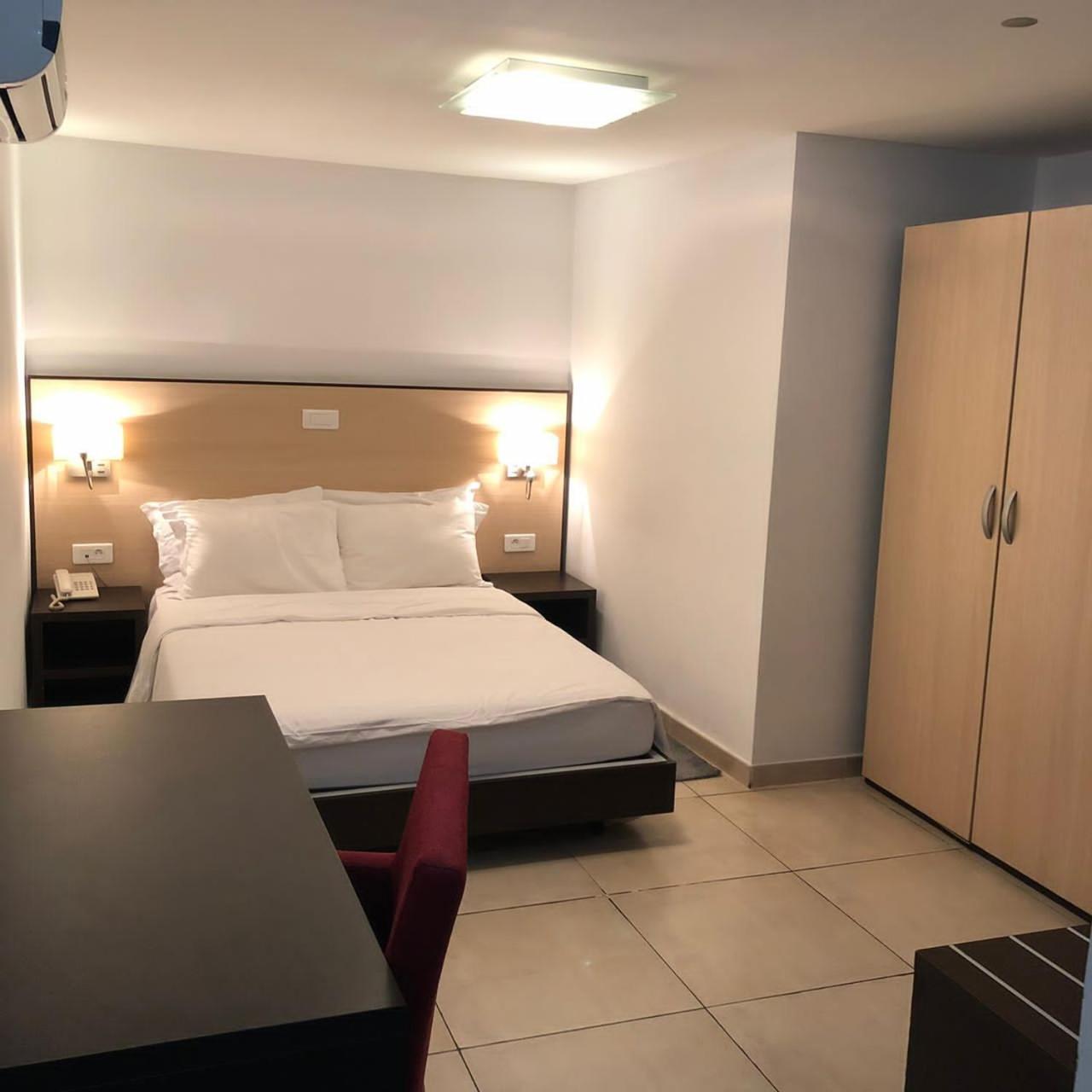 Residence Achenbach Abidjan Ruang foto