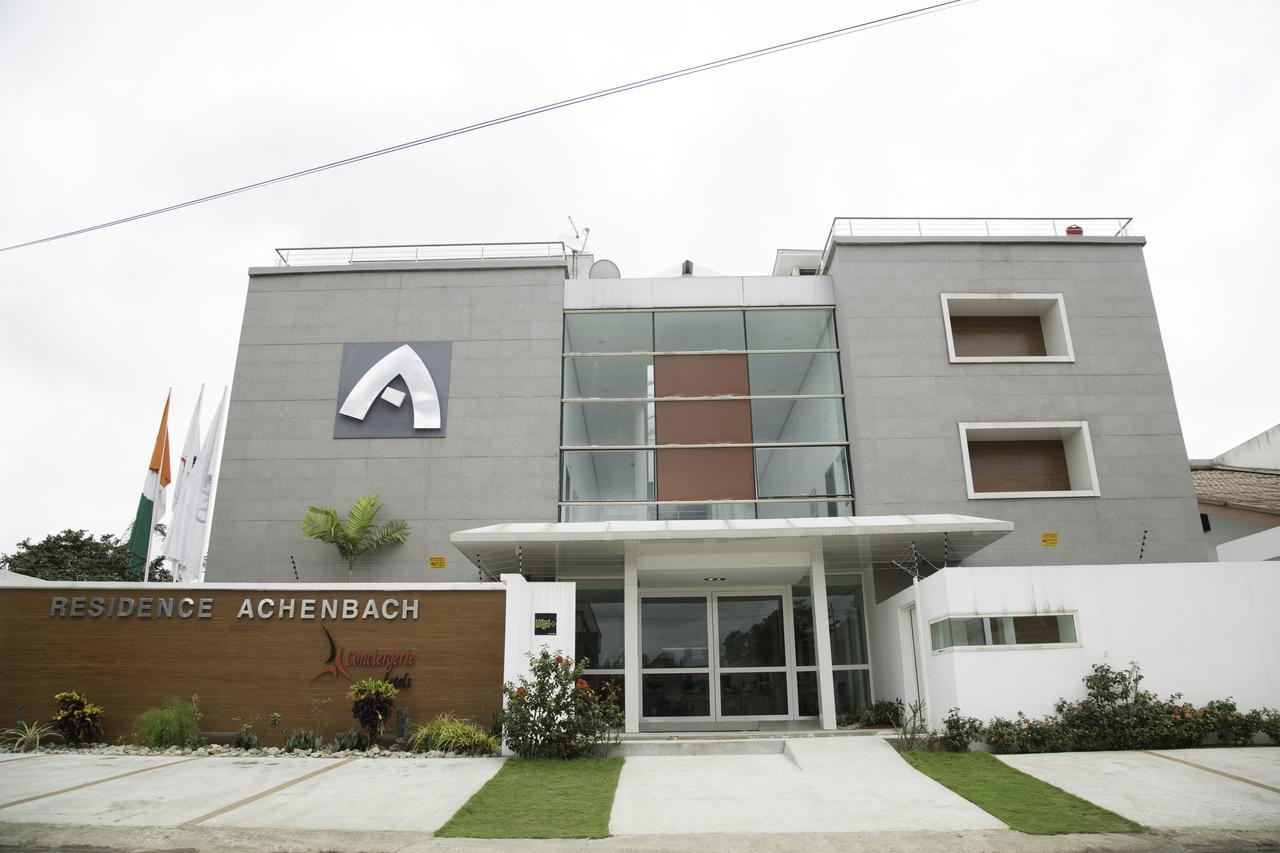 Residence Achenbach Abidjan Bagian luar foto